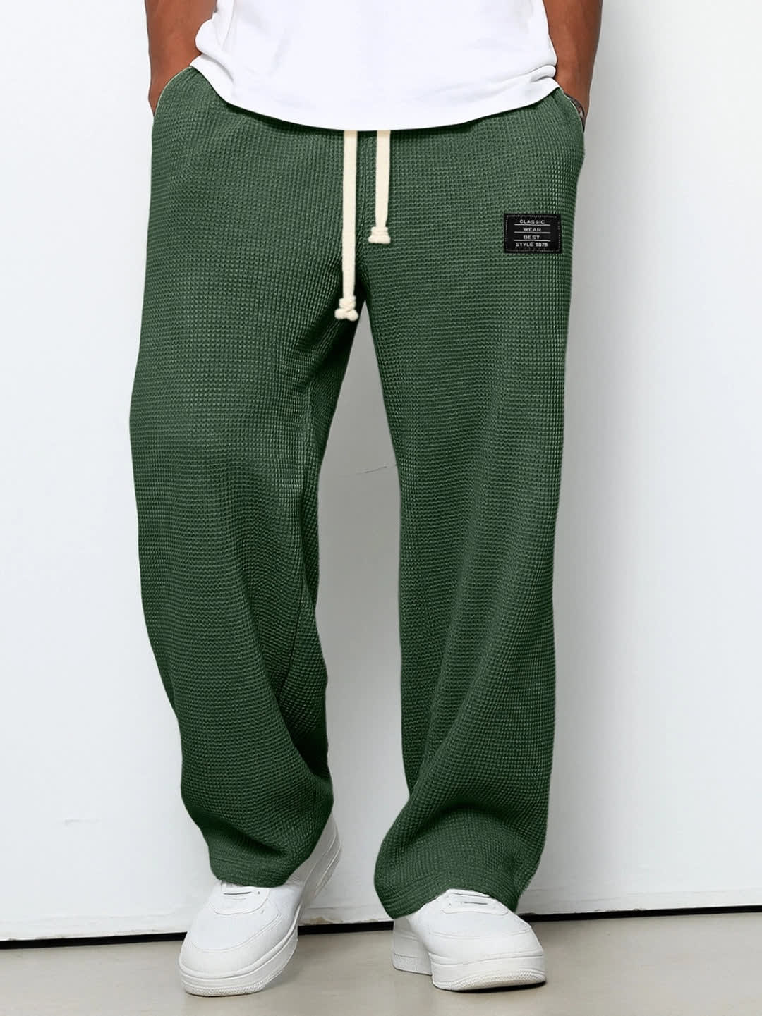 Men's Wide-Leg Drawstring Trousers with Waffle Texture - Warrick - Forest Green