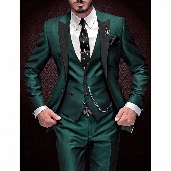 Men's Slim Fit Three-Piece Suit with Peak Lapel and Waistcoat - Ulysses - Emerald